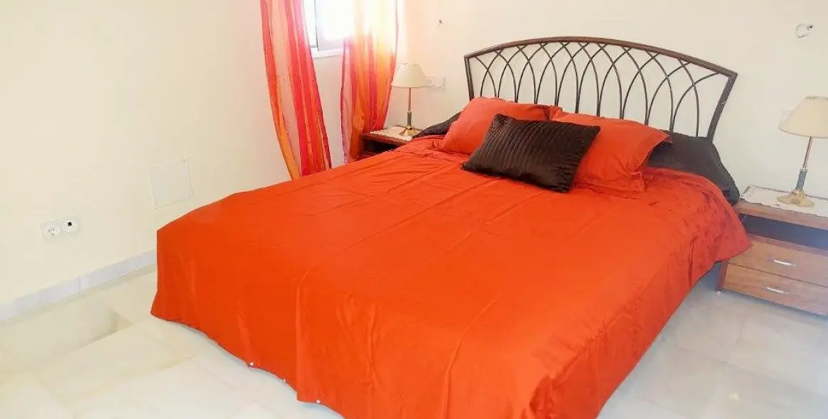 Long-term rent of detached villa in Nueva Andalucía 10