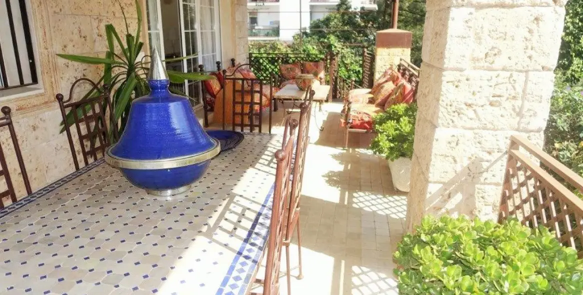 Long-term rent of detached villa in Nueva Andalucía 19