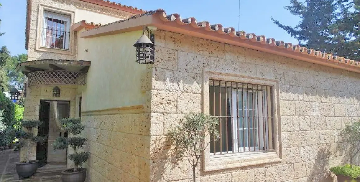 Long-term rent of detached villa in Nueva Andalucía 25