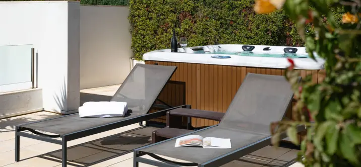 Long-term rent of penthouse in Marbella 0