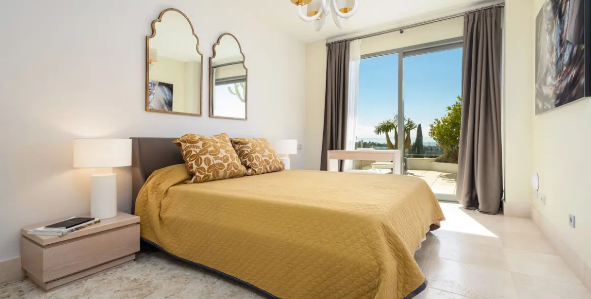 Long-term rent of penthouse in Marbella 5