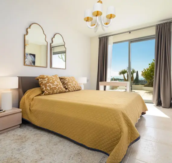 Long-term rent of penthouse in Marbella