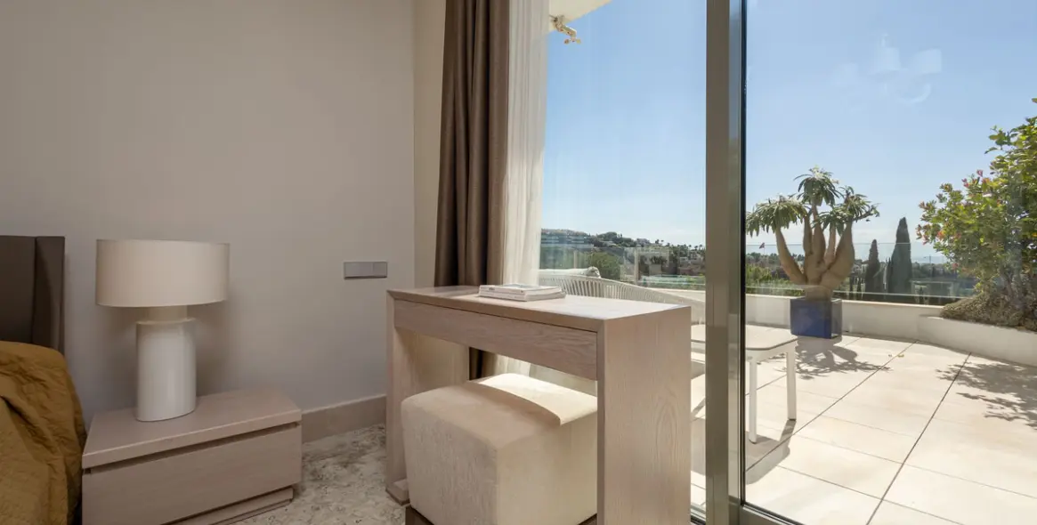 Long-term rent of penthouse in Marbella 6