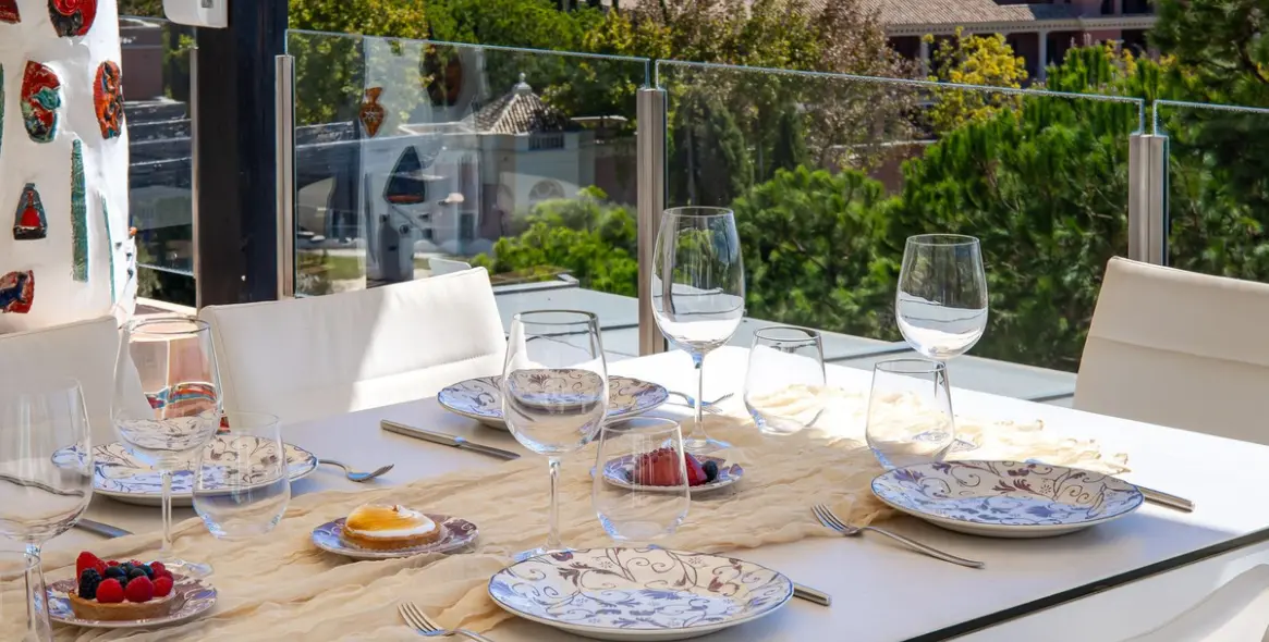 Alquiler a largo plazo de ático en Marbella 24