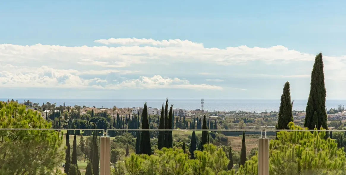 Alquiler a largo plazo de ático en Marbella 25