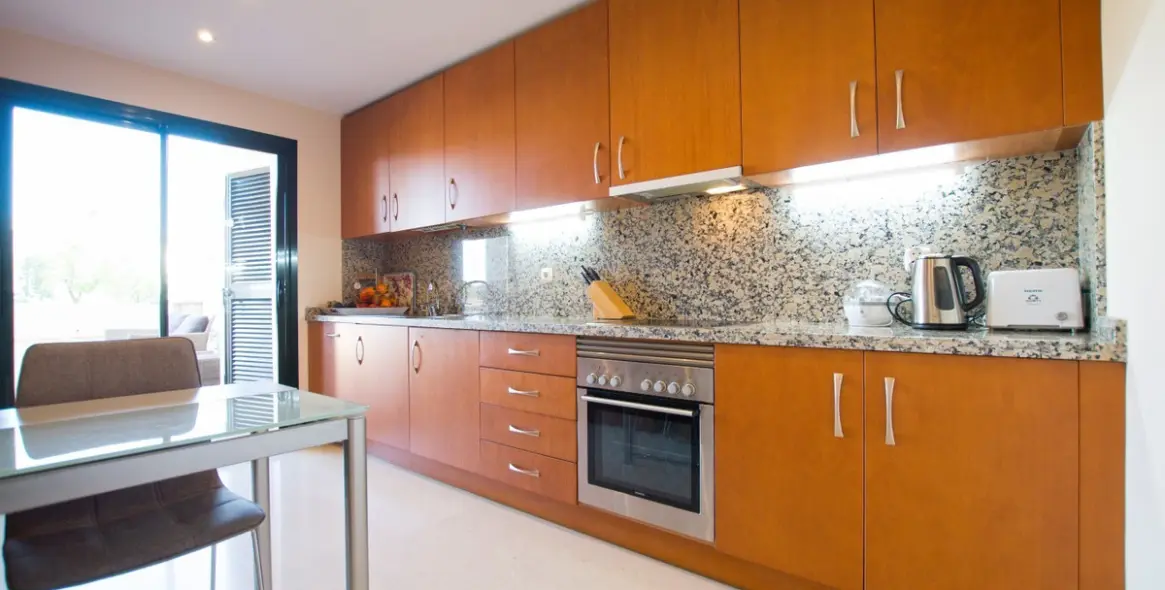 Краткосрочная аренда апартаментов на среднем этаже в Benahavís 3