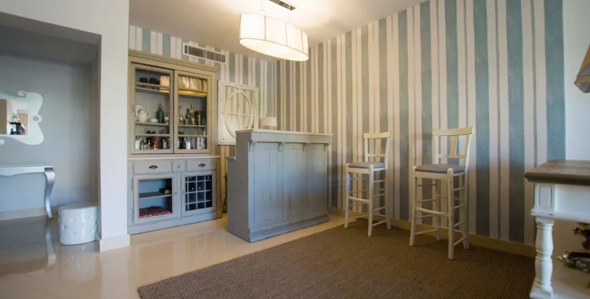 Краткосрочная аренда апартаментов на среднем этаже в Benahavís 7