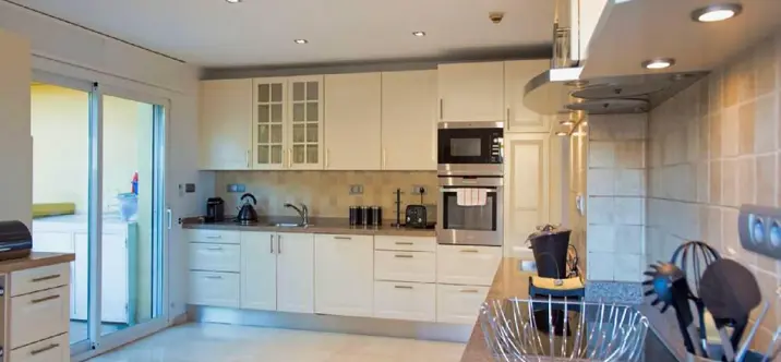 Short-term rent of penthouse in Marbella 3