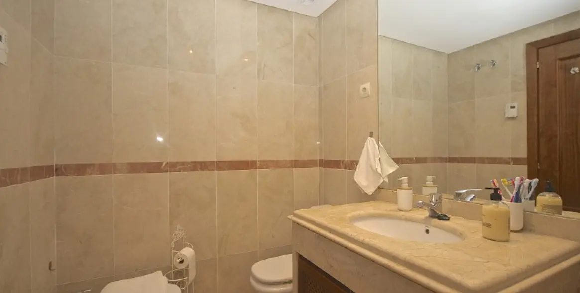 Short-term rent of penthouse in Marbella 12