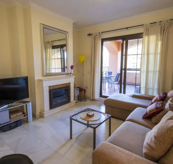 Long-term rent of ground floor apartment in Hacienda del Sol
