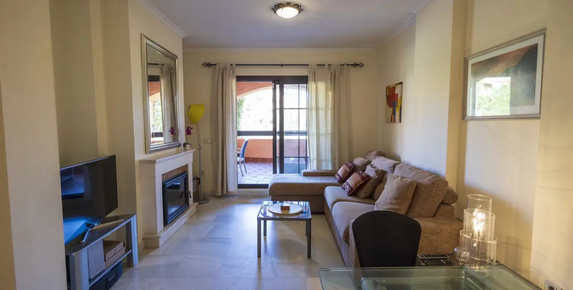 Long-term rent of ground floor apartment in Hacienda del Sol 5