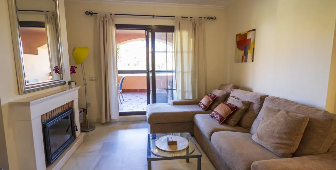 Long-term rent of ground floor apartment in Hacienda del Sol 6