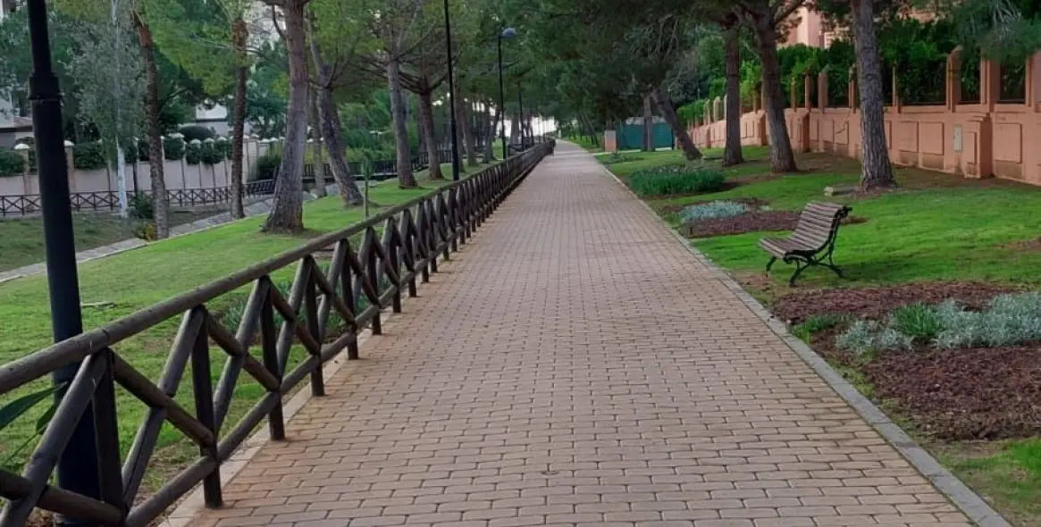 Long-term rent of ground floor apartment in Hacienda del Sol 33
