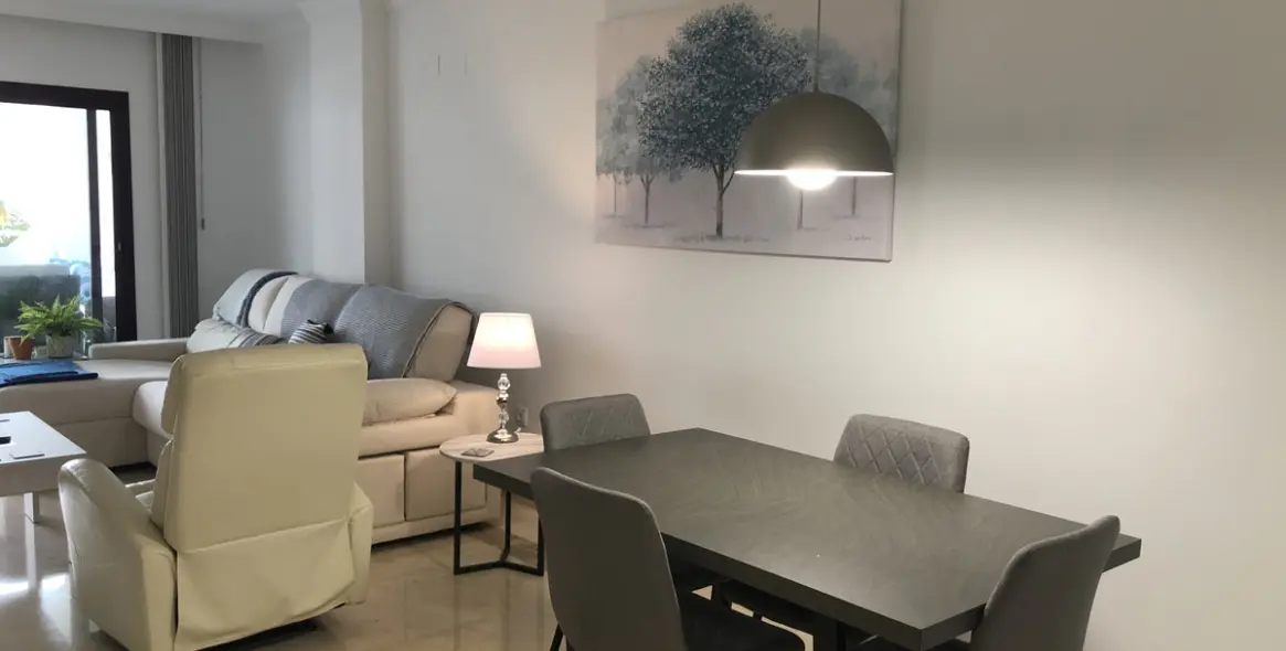Short-term rent of middle floor apartment in San Pedro de Alcántara 5