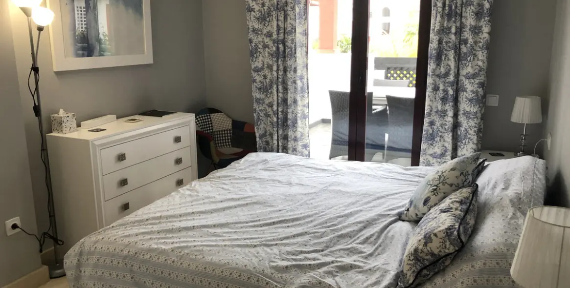 Short-term rent of middle floor apartment in San Pedro de Alcántara 11