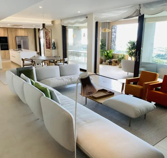 Краткосрочная аренда апартаментов на среднем этаже в Benahavís