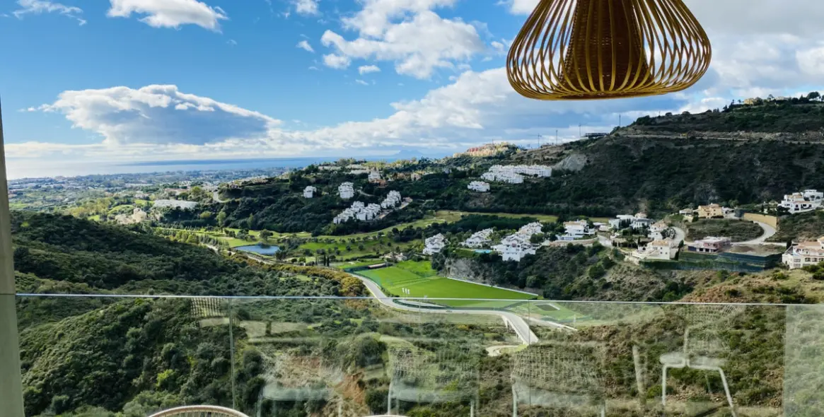 Краткосрочная аренда апартаментов на среднем этаже в Benahavís 3