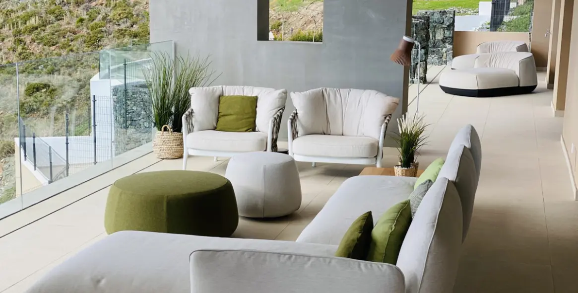 Short-term rent of middle floor apartment in Benahavís 29