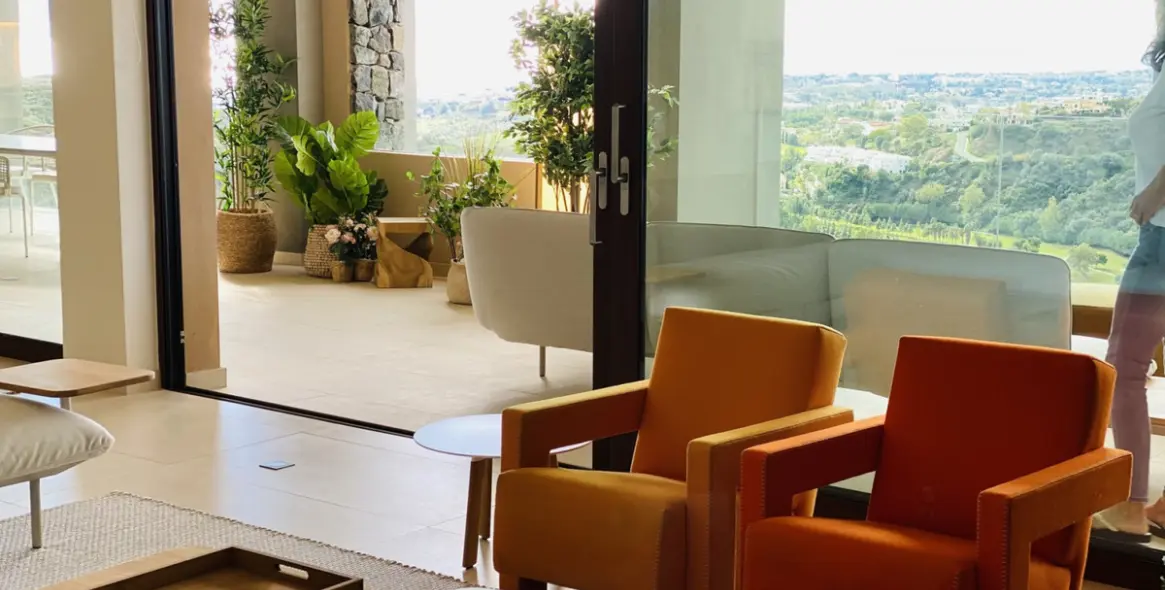 Short-term rent of middle floor apartment in Benahavís 51