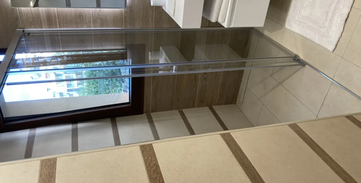 Short-term rent of middle floor apartment in Benahavís 71