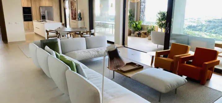Short-term rent of middle floor apartment in Benahavís 1