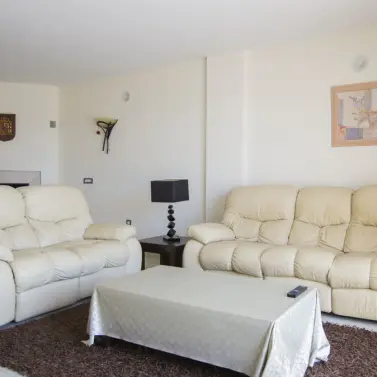 Краткосрочная аренда таунхауса в New Golden Mile