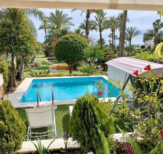 Short-term rent of ground floor apartment in Puerto Banús