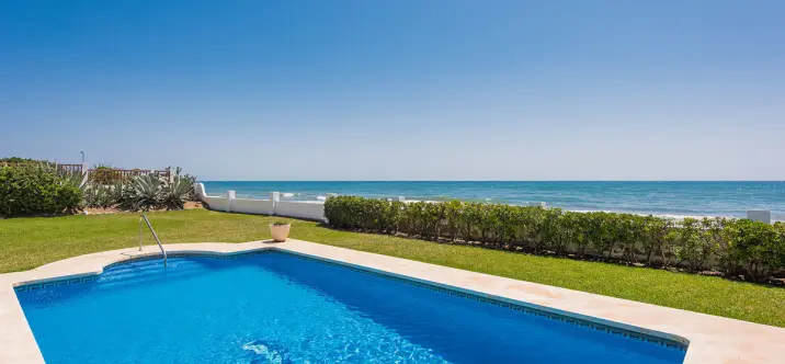 Краткосрочная аренда  отдельно стоящей виллы в Marbesa 4