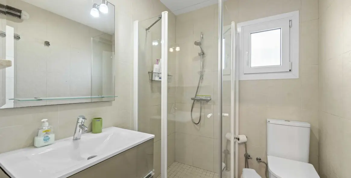 Краткосрочная аренда  отдельно стоящей виллы в Marbesa 11