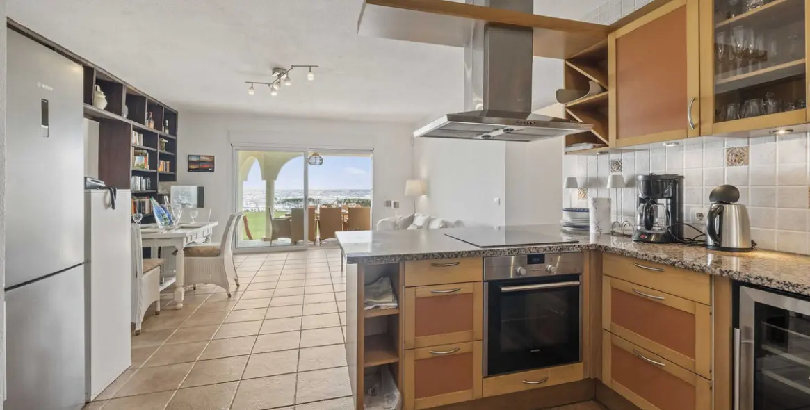 Краткосрочная аренда  отдельно стоящей виллы в Marbesa 15