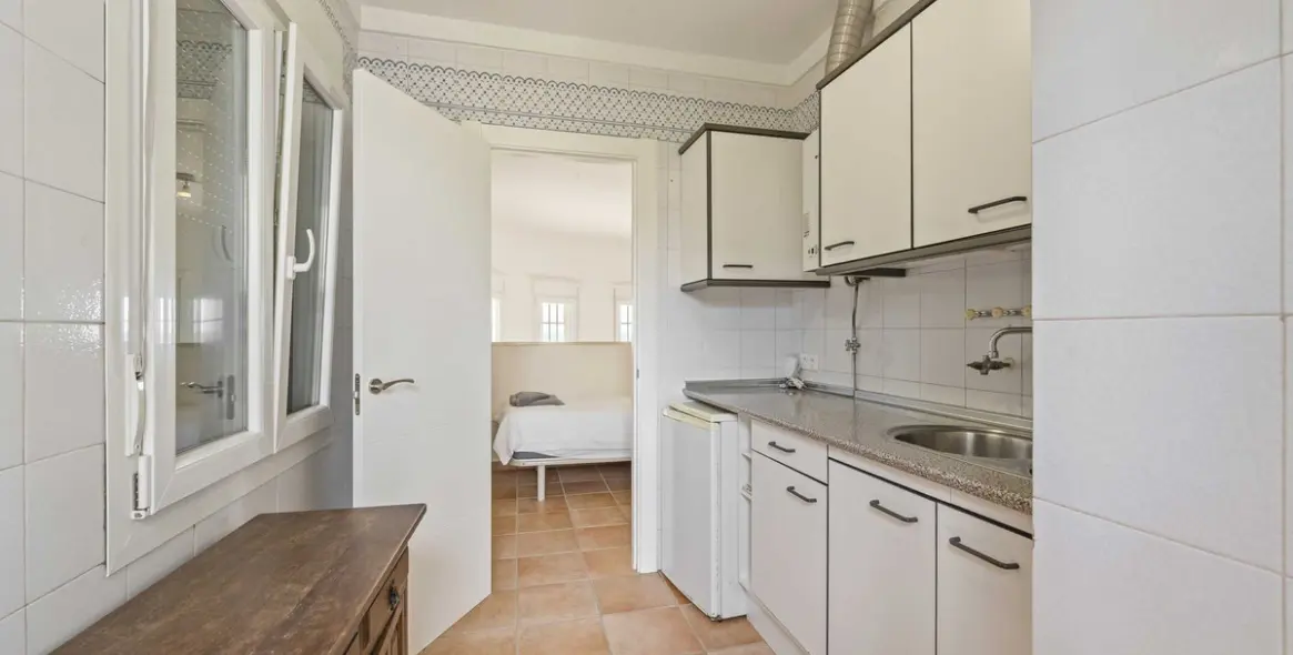 Краткосрочная аренда  отдельно стоящей виллы в Marbesa 38