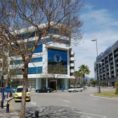 Short-term rent of middle floor apartment in Puerto Banús
