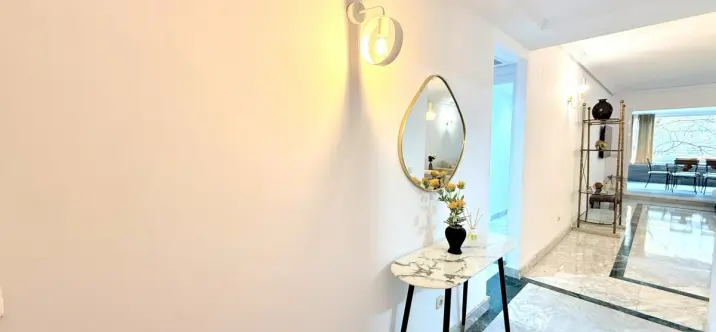 Short-term rent of middle floor apartment in Puerto Banús 2