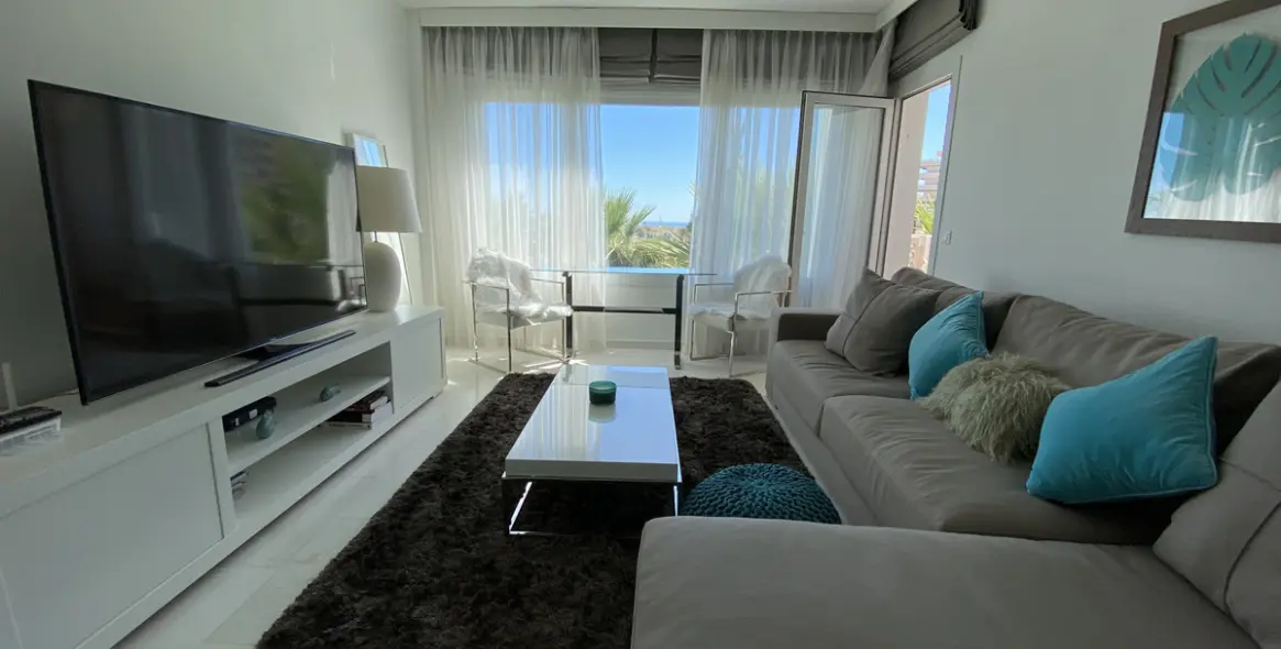 Long-term rent of middle floor apartment in Puerto Banús 3
