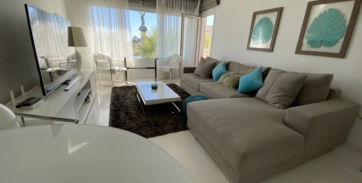 Long-term rent of middle floor apartment in Puerto Banús 5
