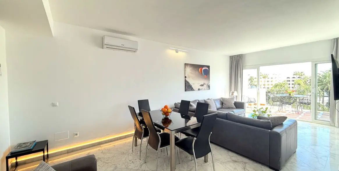Long-term rent of penthouse duplex in Puerto Banús 3