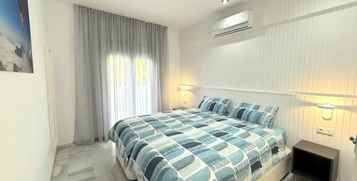 Long-term rent of penthouse duplex in Puerto Banús 10