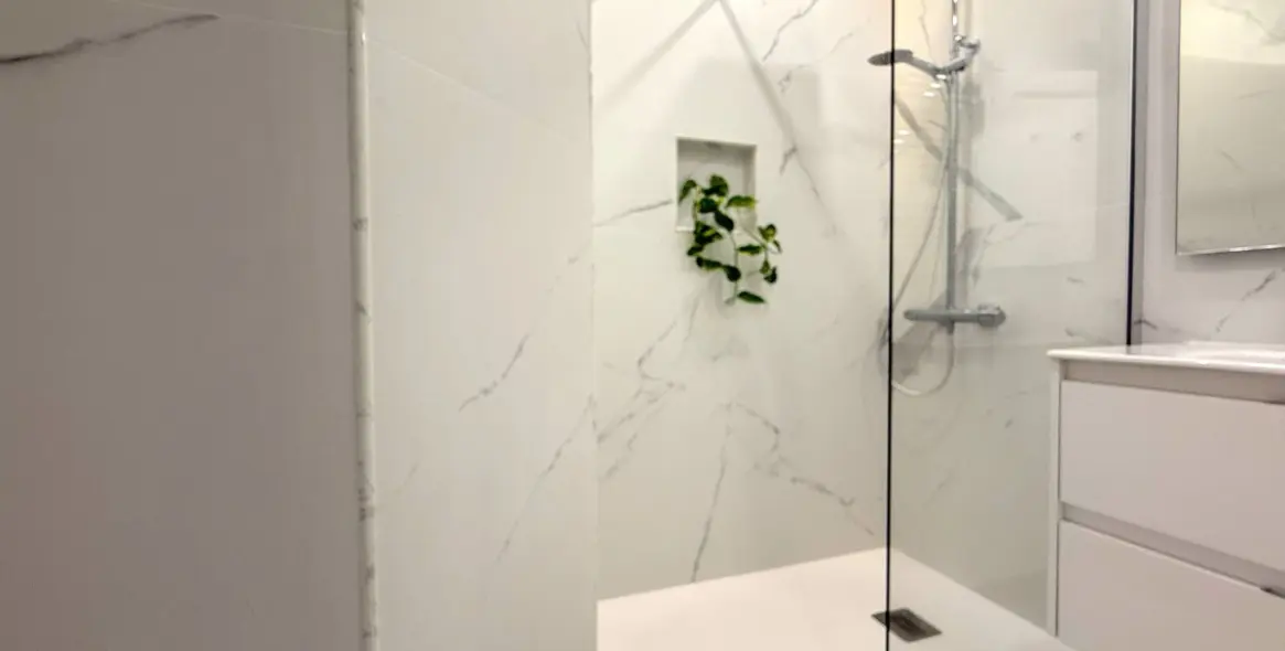 Long-term rent of penthouse duplex in Puerto Banús 13