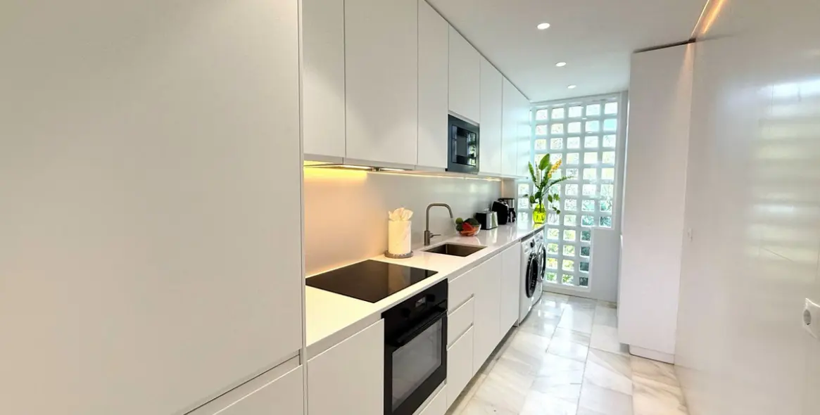 Long-term rent of penthouse duplex in Puerto Banús 15