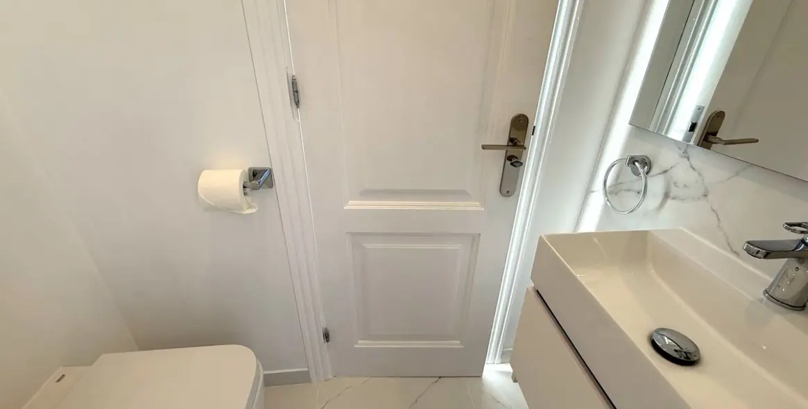 Long-term rent of penthouse duplex in Puerto Banús 24