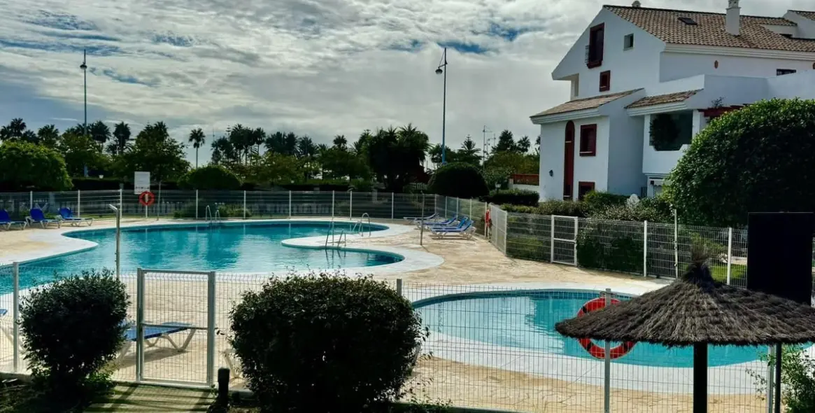 Short-term rent of middle floor apartment in San Pedro de Alcántara 1