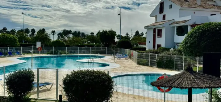 Short-term rent of middle floor apartment in San Pedro de Alcántara 0