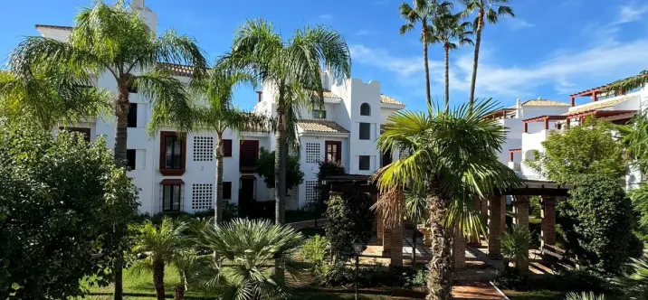 Short-term rent of middle floor apartment in San Pedro de Alcántara 1