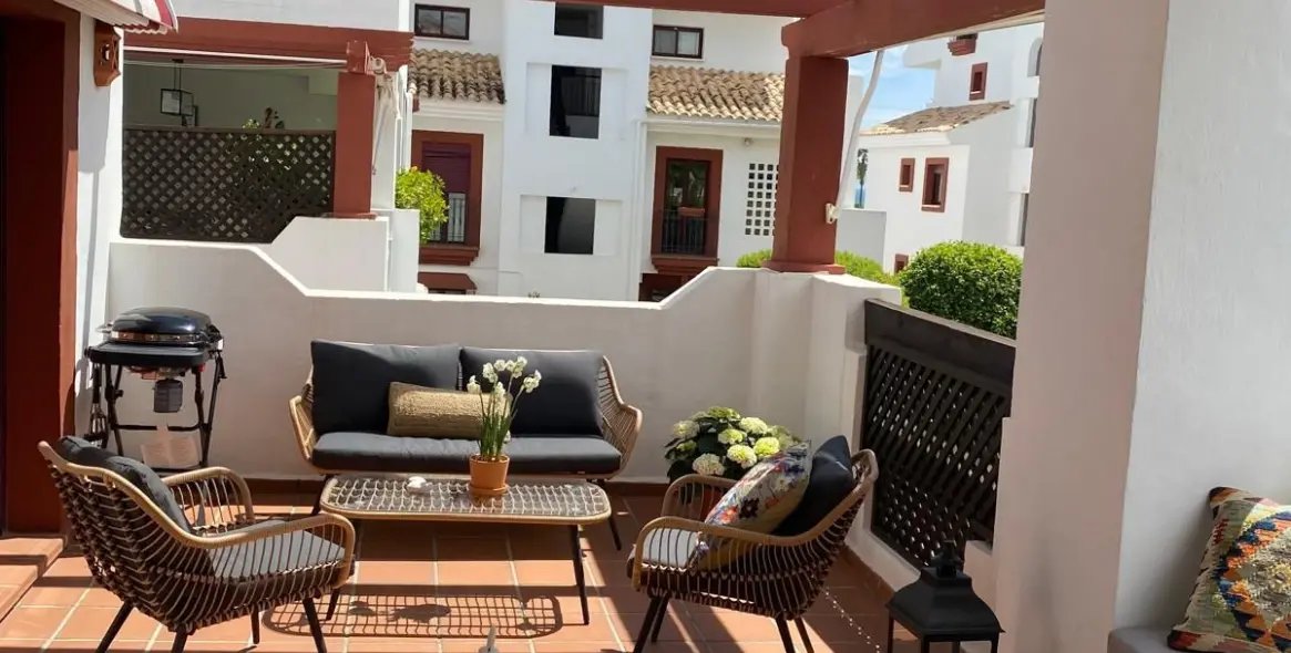 Short-term rent of middle floor apartment in San Pedro de Alcántara 9
