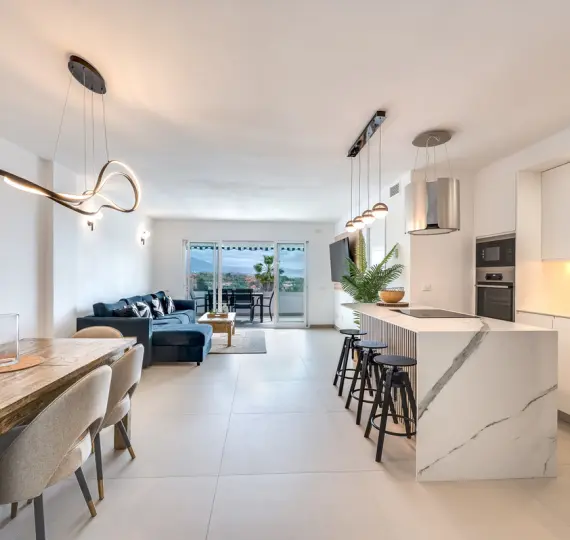 Short-term rent of middle floor apartment in Nueva Andalucía