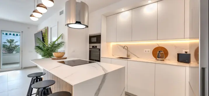 Short-term rent of middle floor apartment in Nueva Andalucía 3