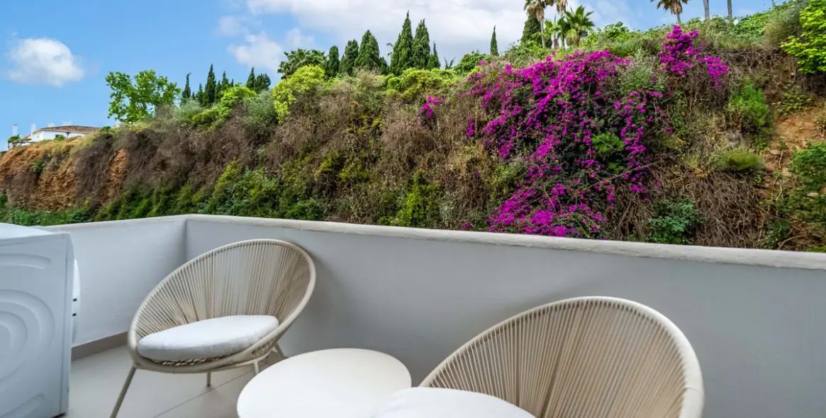 Short-term rent of middle floor apartment in Nueva Andalucía 18