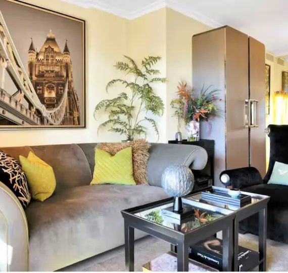 Short-term rent of middle floor apartment in Elviria