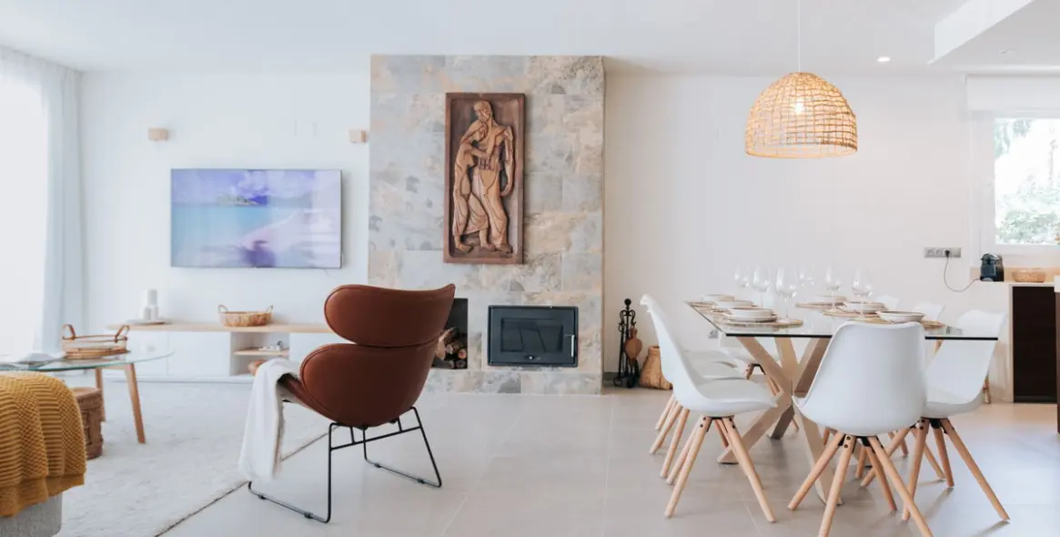 Alquiler a largo plazo de villa independiente en Marbesa 4