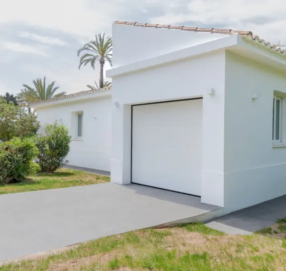 Long-term rent of detached villa in Marbesa